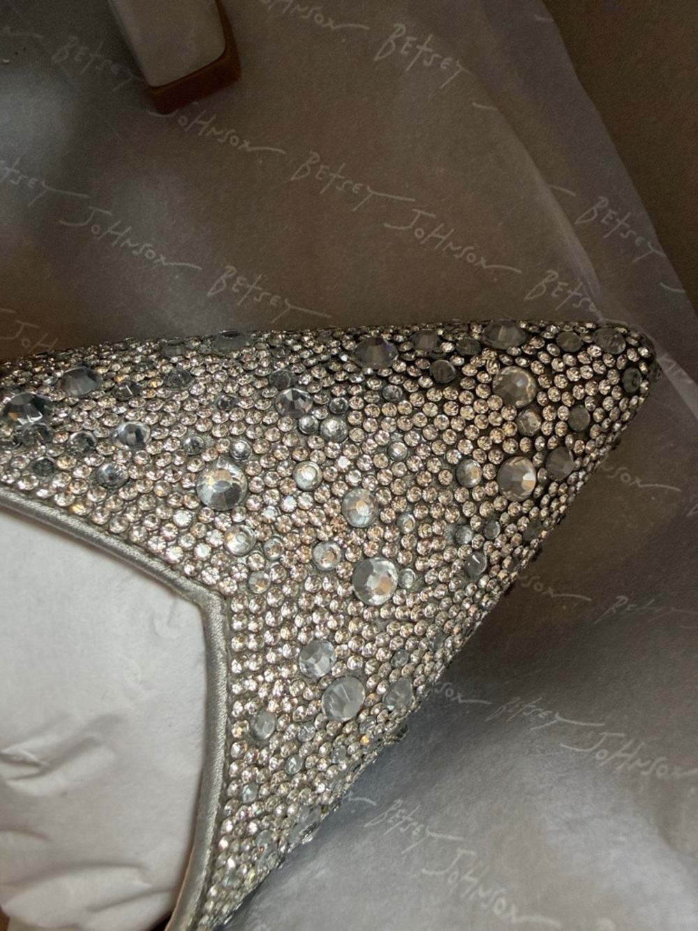 NEW Betsey Johnson Clark Slingback Silver Rhinestone Pointed Pump 9.5 PROM - Picture 11 of 13